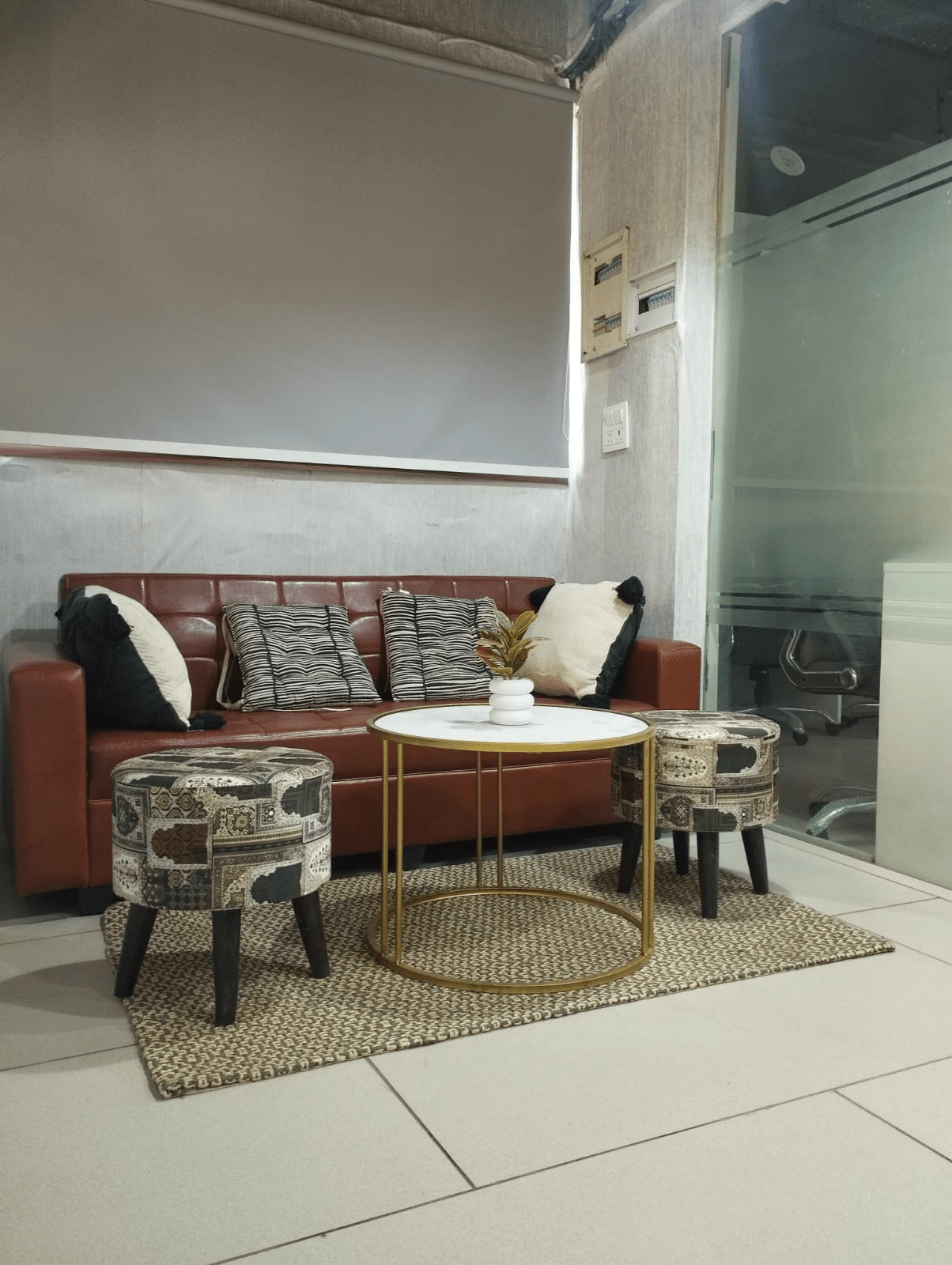 WorkWorm coworking space is a startup-friendly workspace in Faridabad 4.