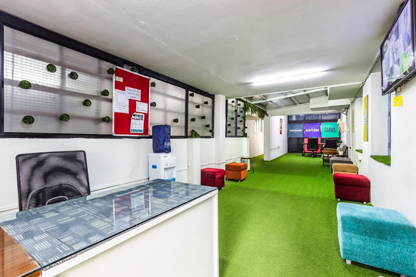 Beginest Harbor 2 on 14th Main Road in HAL 2nd Stage Indiranagar offering boutique coworking space in Bangalore 2.