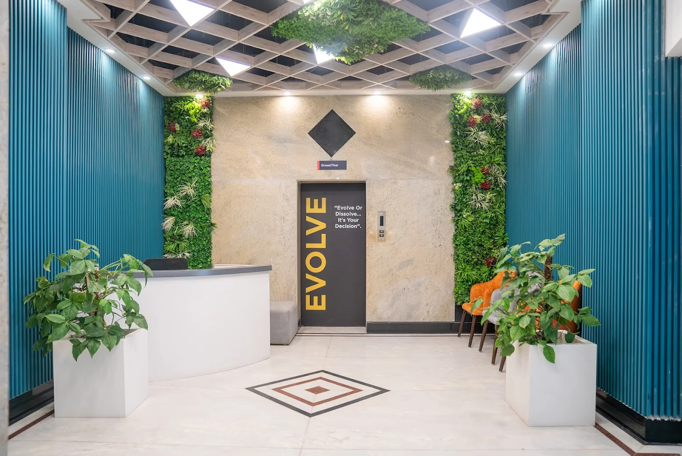 CRE MG Road in Ashok Nagar offers flexible coworking space in Bangalore 2.