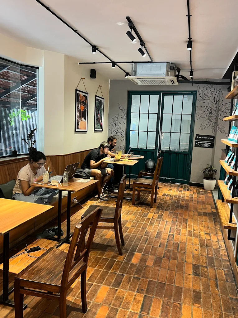 The Caffeine Baar in Jayanagar is a peaceful work friendly cafe in Bangalore-4.