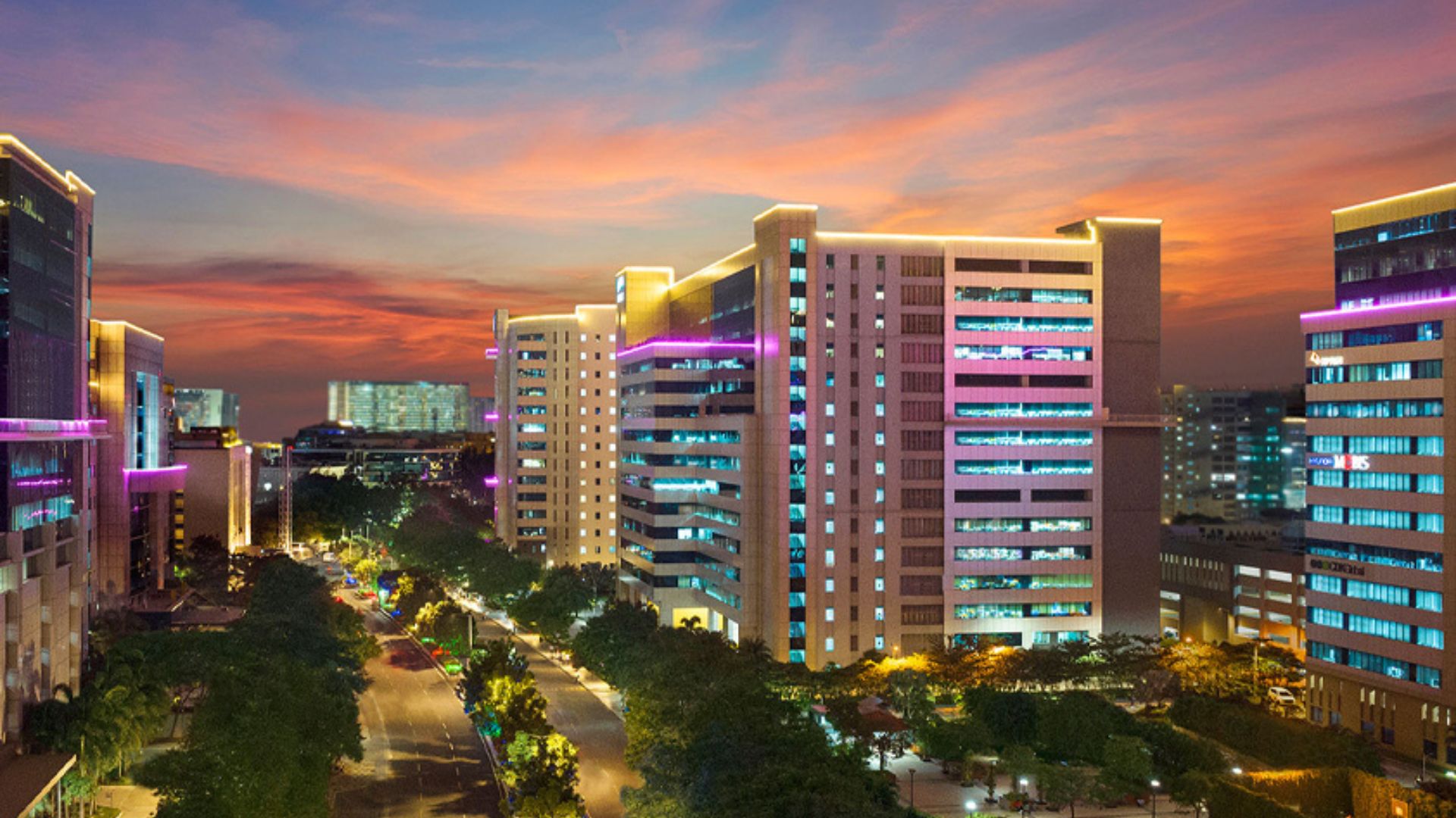 Raheja Mindspace Madhapur, one of the best tech parks in Hyderabad.